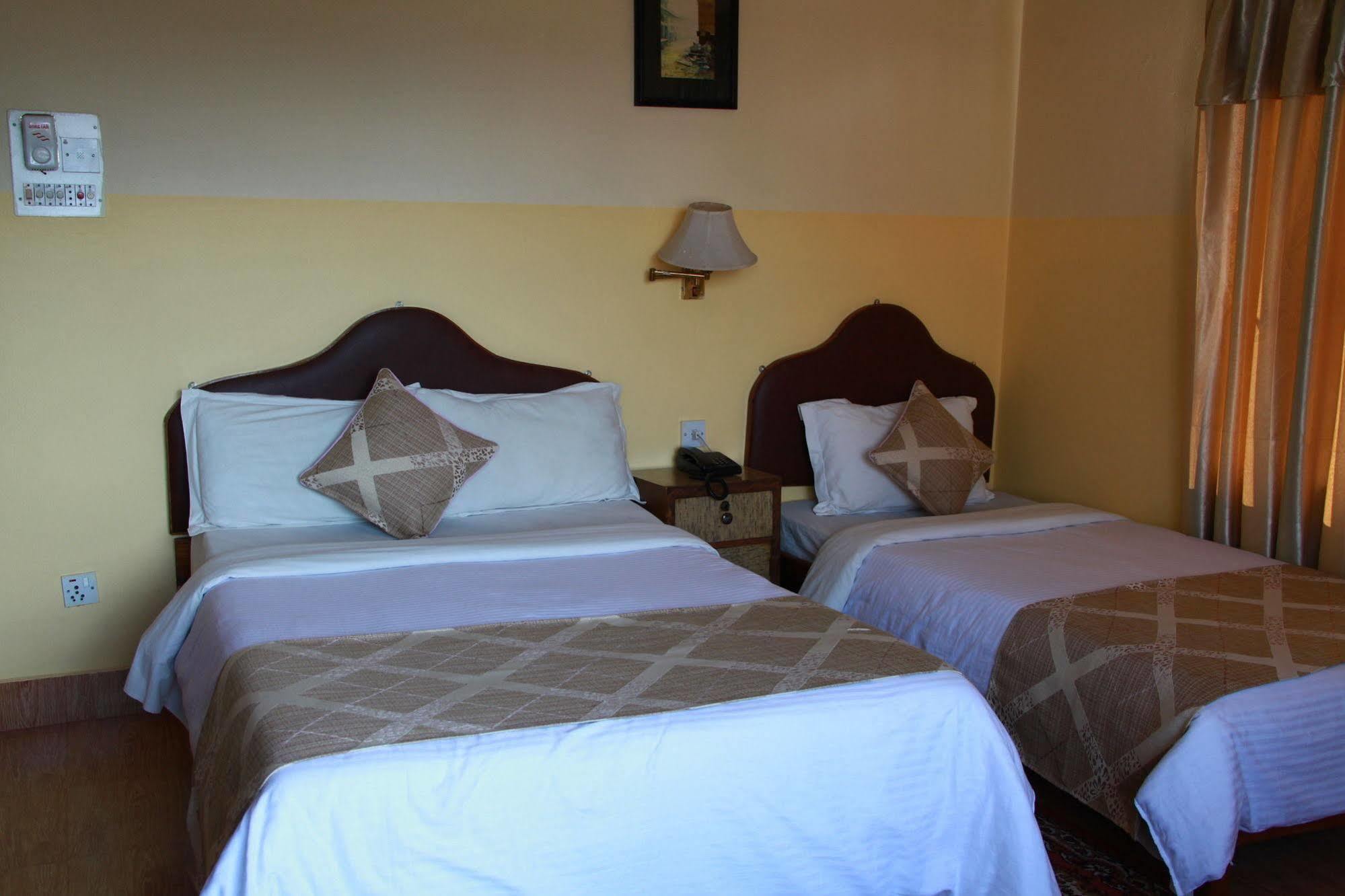 Fairmount Hotel Ποκάρα Εξωτερικό φωτογραφία